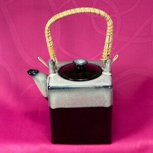 classic stone ware oriental style tea pot from Teaopia
